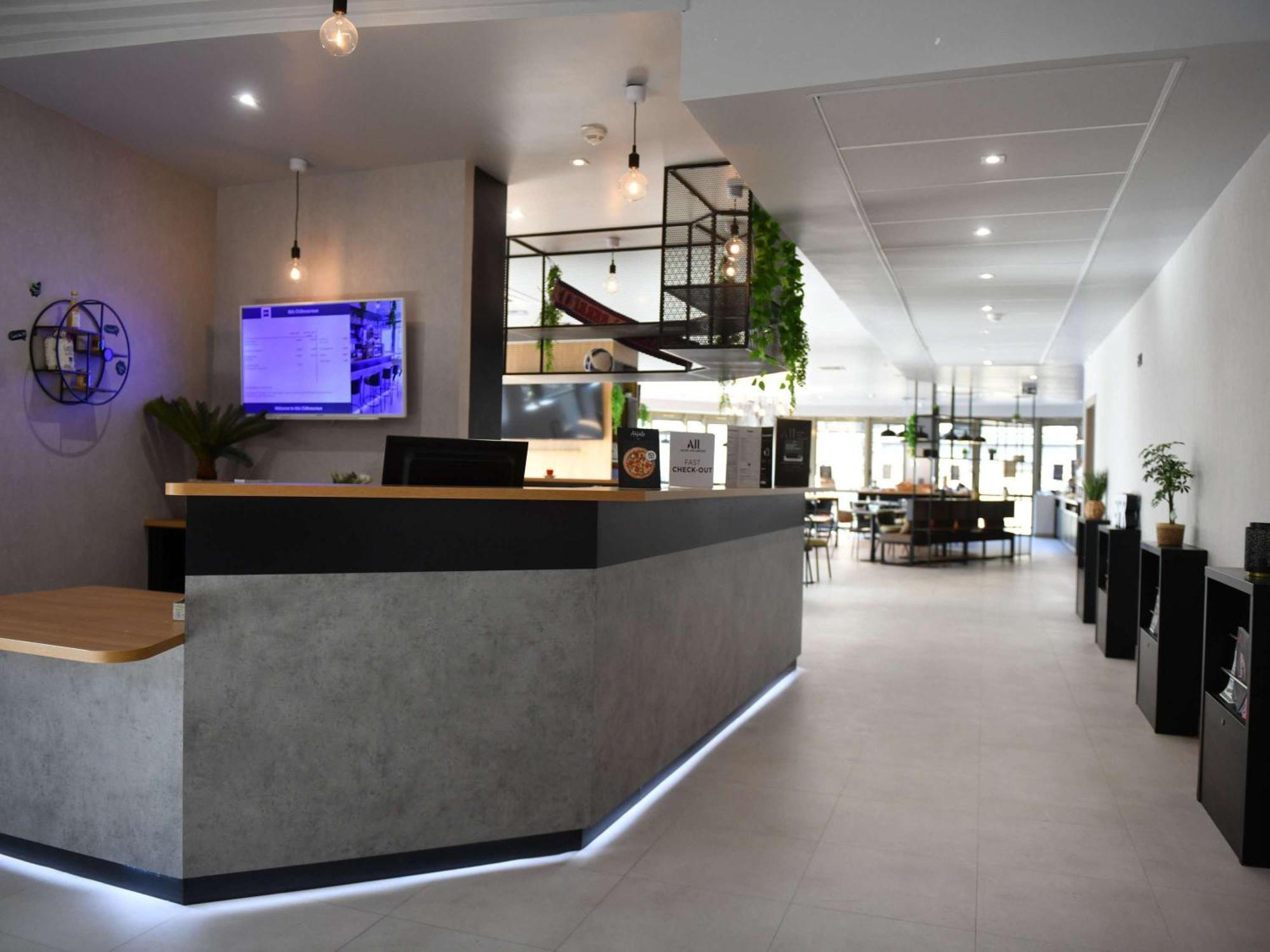 Ibis Chateauroux Exterior photo